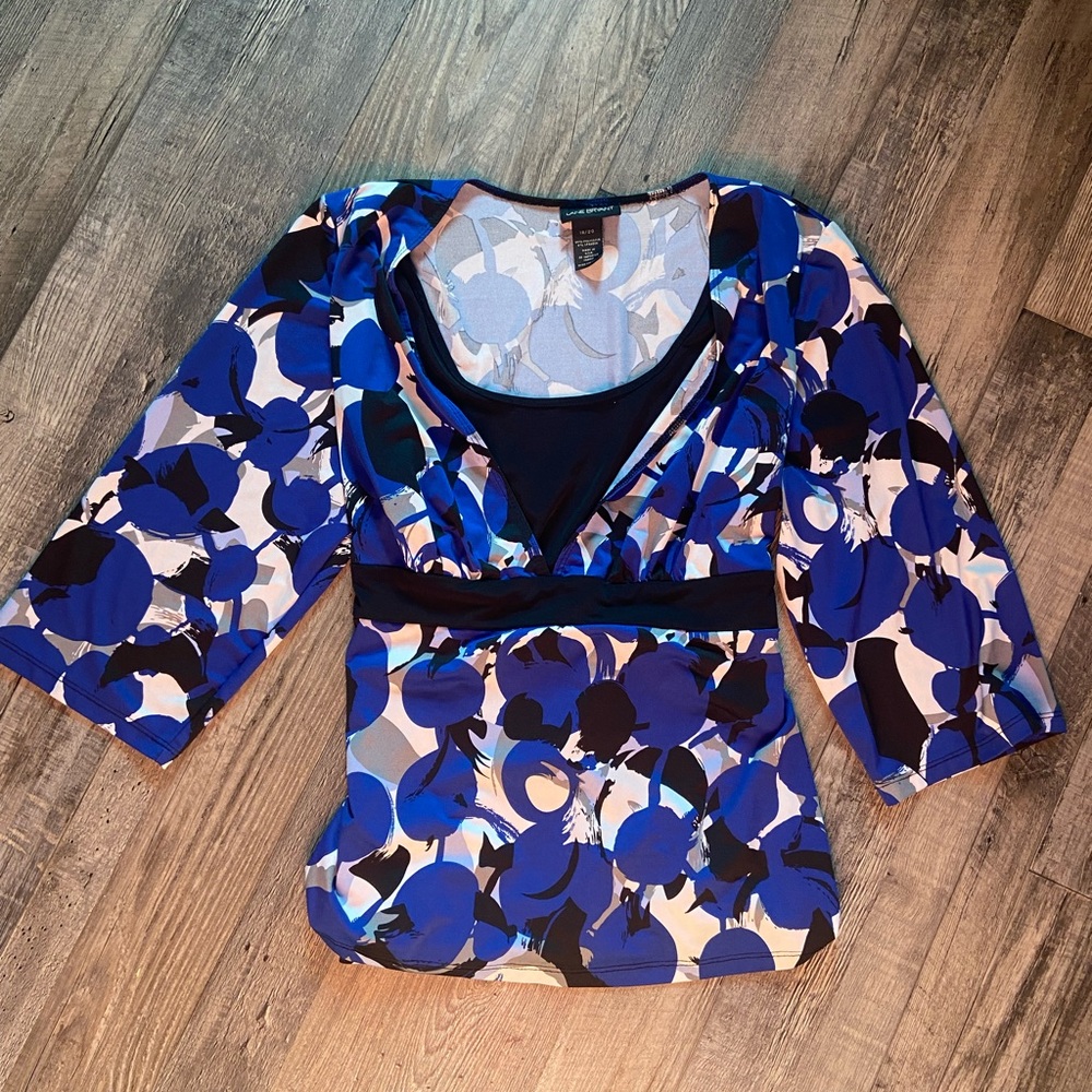 Lane Bryant Size 18/20 Blue and Black Printed Blouse 3/4 Sleeve
